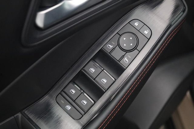 Certified 2025 Nissan Rogue SV AWD/4WD image 11