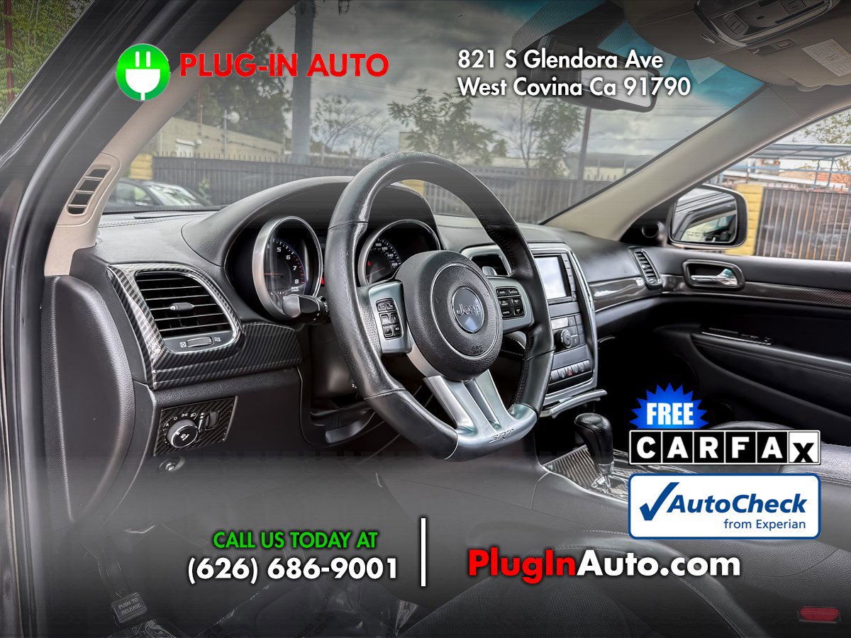 Used 2012 Jeep Grand Cherokee SRT8 w/ Luxury Group II AWD/4WD image 6