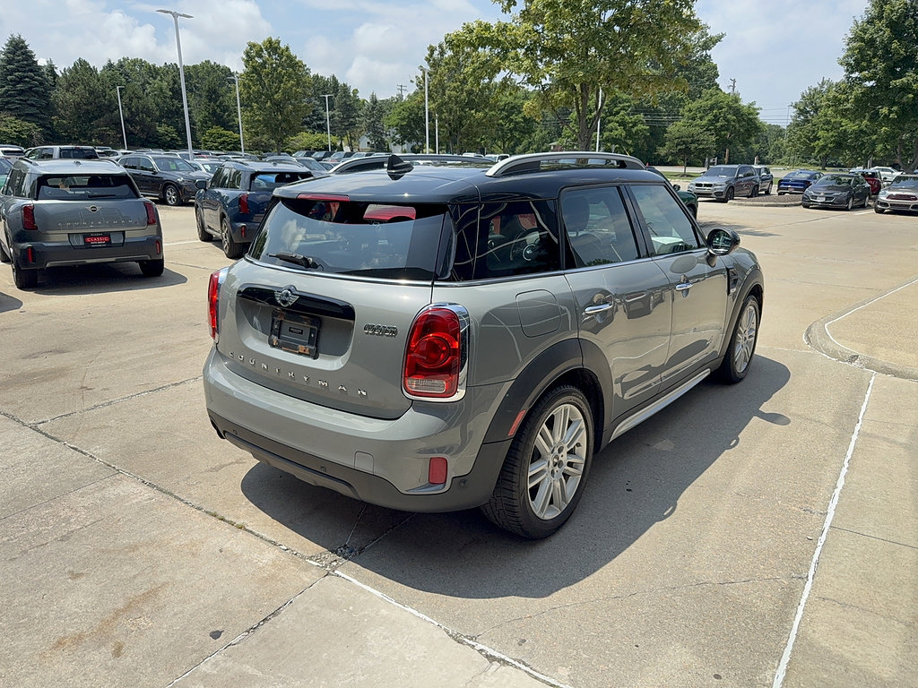 Used 2017 MINI Cooper Countryman ALL4 AWD/4WD image 4