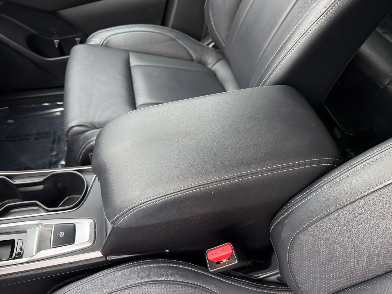 Used 2021 Subaru Ascent Limited w/ Technology Package image 14