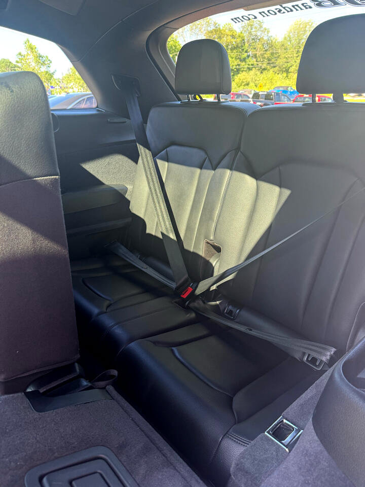 Used 2019 Audi Q7 3.0T Prestige image 18