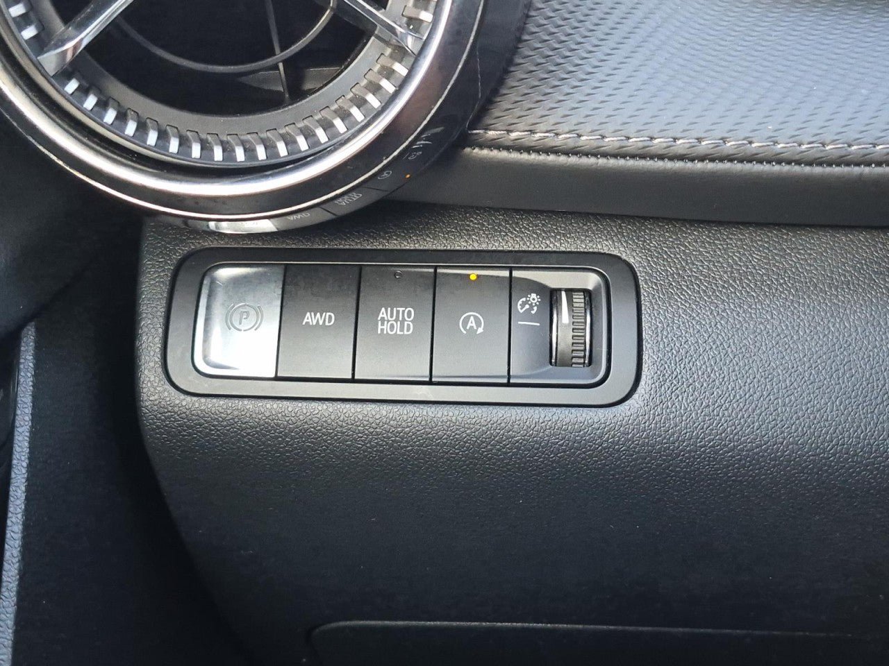 Certified 2026 Chevrolet Equinox LT AWD/4WD image 17