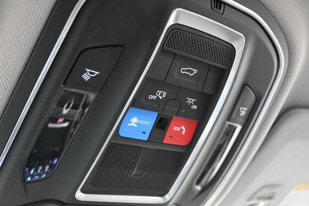 Used 2022 Jeep Grand Cherokee L Limited RWD image 26
