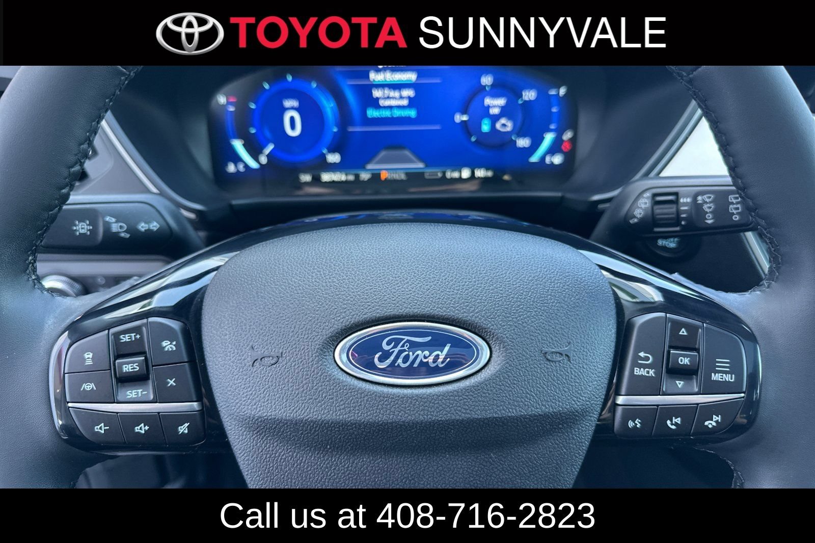 Used 2022 Ford Escape SEL w/ Technology Package FWD image 28