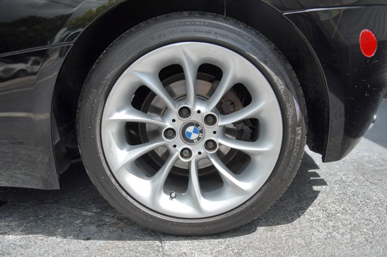 Used 2003 BMW Z4 2.5i image 9