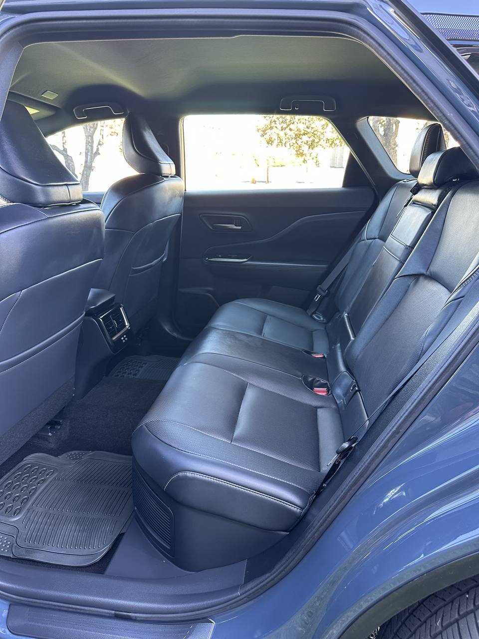 Used 2025 Toyota Crown Signia AWD/4WD image 18