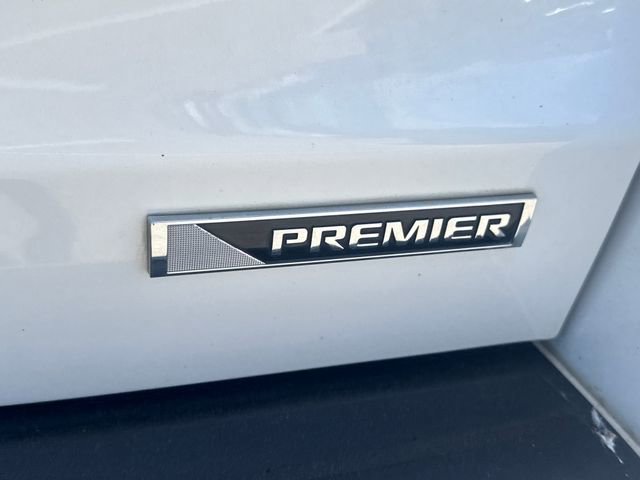 Used 2017 Chevrolet Tahoe Premier AWD/4WD image 6