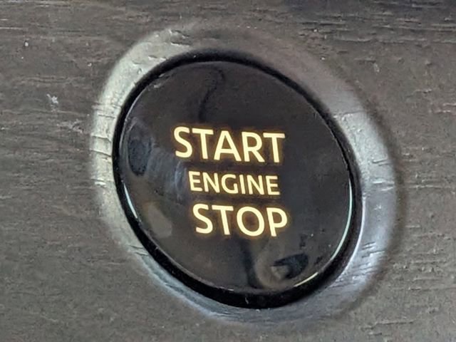 Used 2025 Nissan Murano SL image 39