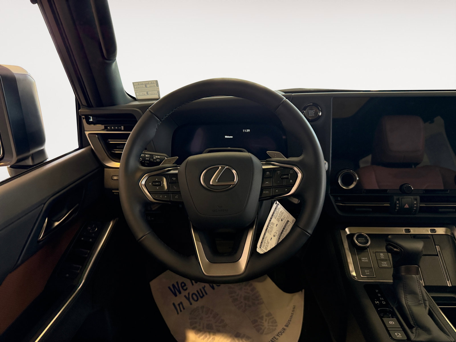 Used 2026 Lexus GX 550 w/ Accessory Package (2T) AWD/4WD image 12