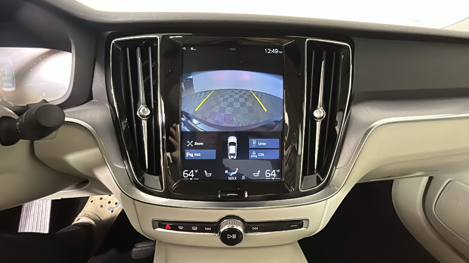 Used 2019 Volvo S60 T5 Momentum w/ Multimedia Package FWD image 28