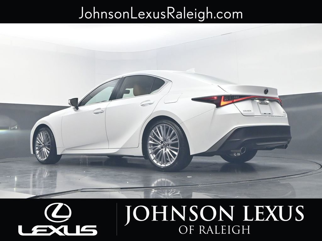 Certified 2024 Lexus IS 300 w/ Premium Package image 20