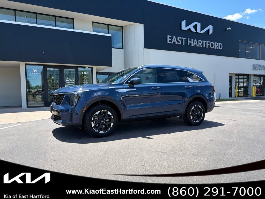 New 2026 Kia Sorento S w/ S Panoramic Sunroof Package