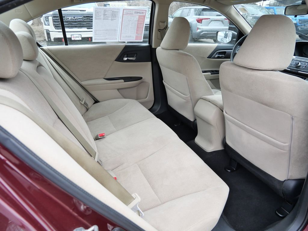Used 2013 Honda Accord LX image 19