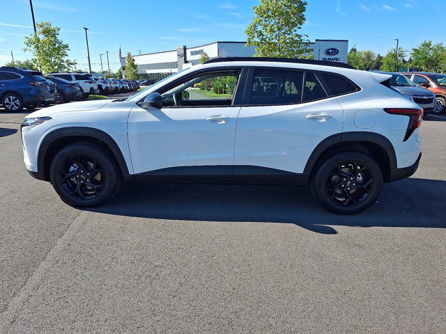 Used 2026 Chevrolet Trax LT w/ Driver Confidence Package FWD image 4
