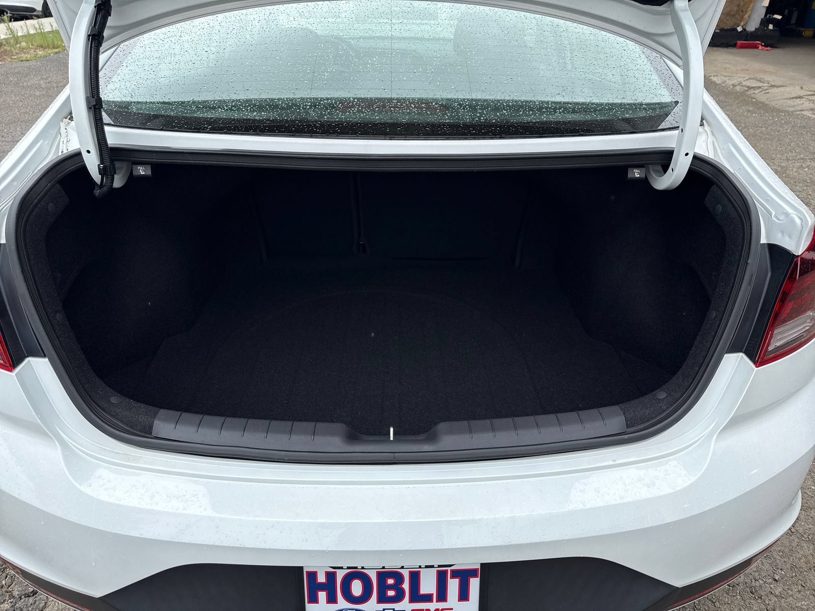 Used 2020 Hyundai Elantra SE w/ Cargo Package (C1) FWD image 23