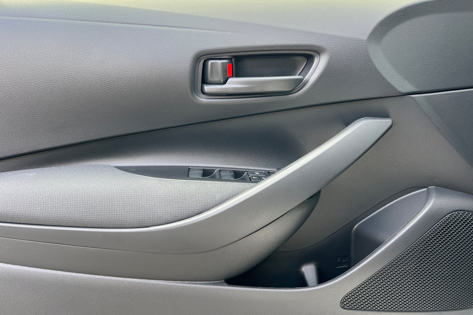 New 2026 Toyota Corolla LE FWD image 11