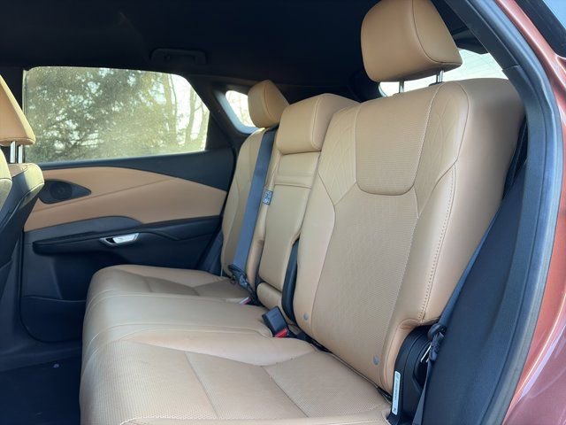 Used 2024 Lexus RX 350 350h Premium Plus w/ Convenience Package image 37