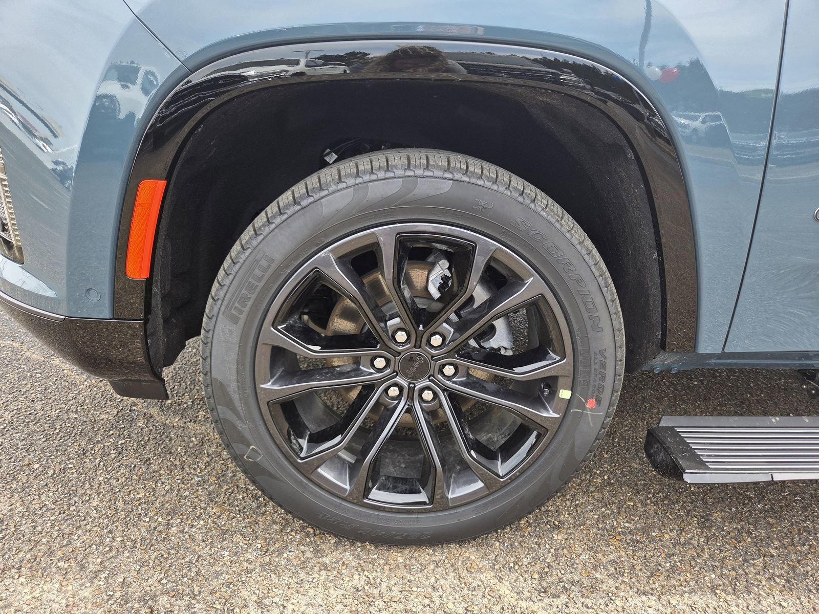 New 2026 Jeep Grand Wagoneer Summit image 26