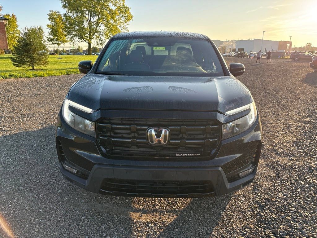 Used 2024 Honda Ridgeline Black Edition image 2