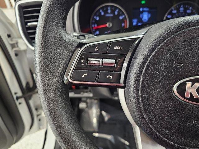 Used 2020 Kia Sportage LX image 11