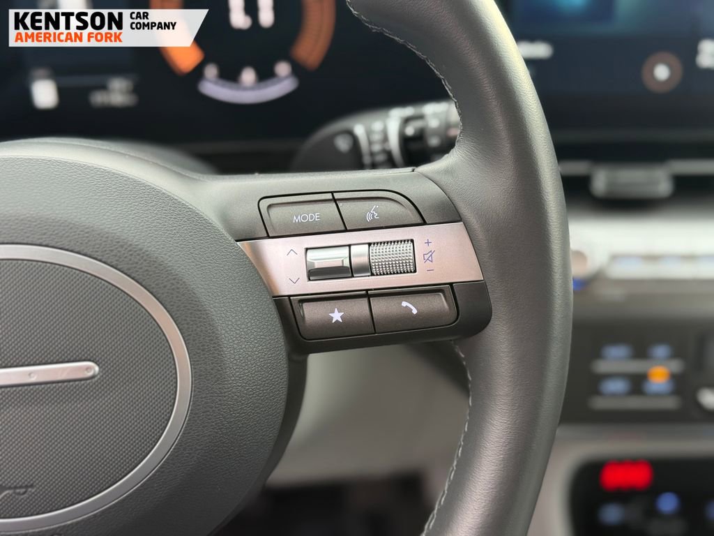 Used 2025 Hyundai Kona SEL image 20