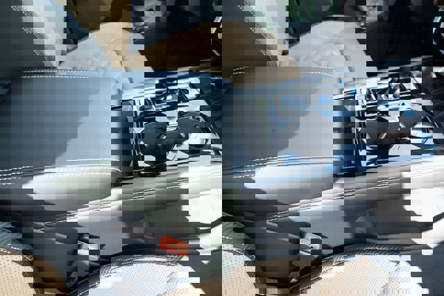 New 2026 Volkswagen Atlas Cross Sport SE image 42