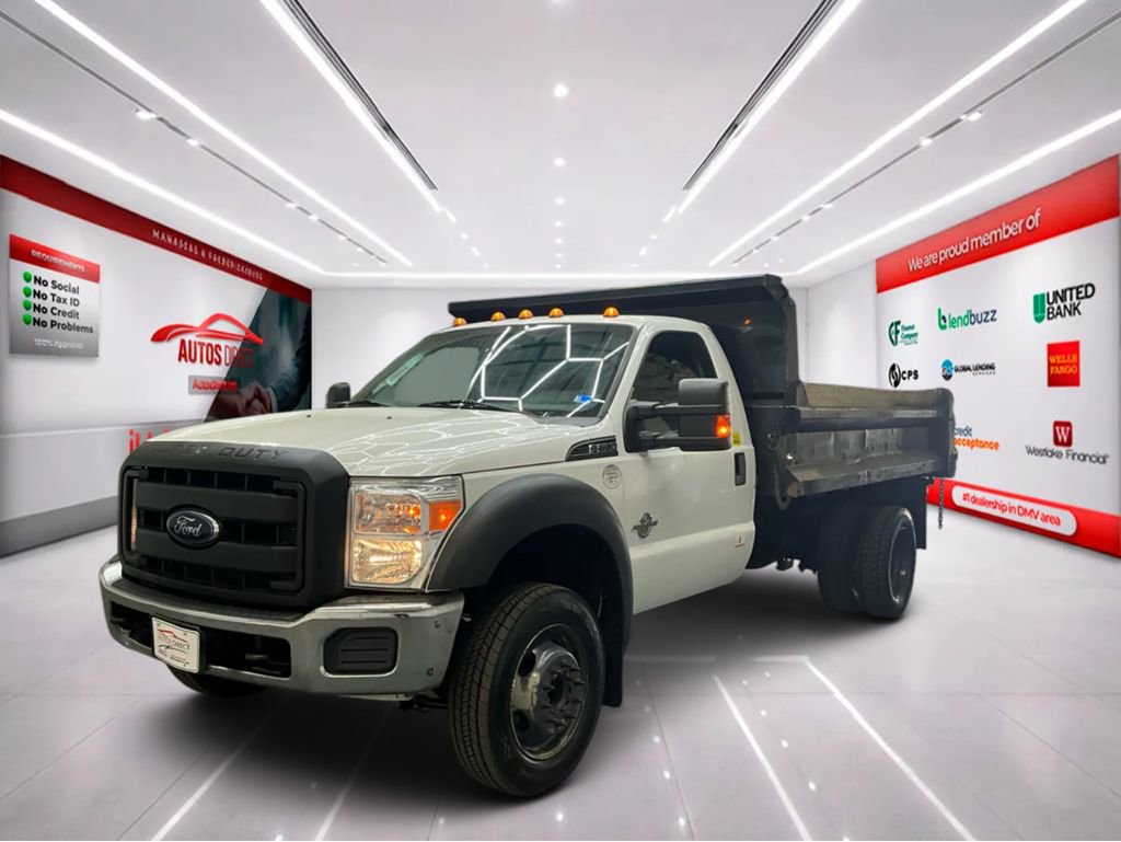 Used 2015 Ford F550 2WD Regular Cab Super Duty image 3