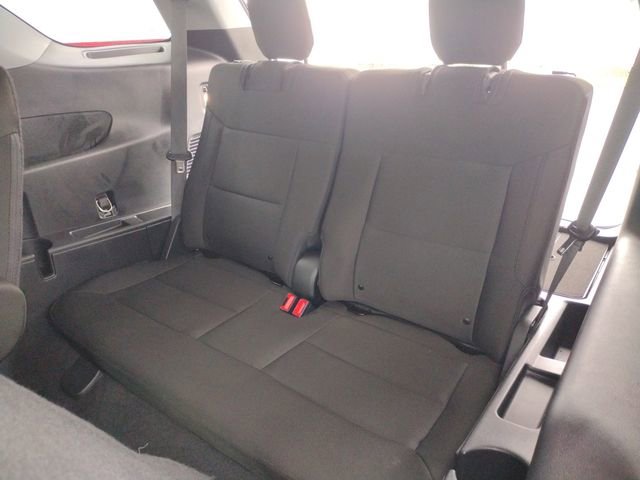 Used 2022 Ford Explorer XLT image 45