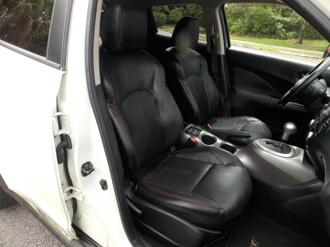 Used 2012 Nissan Juke SL w/ Sport Pkg image 12