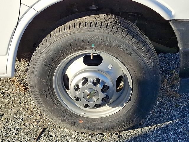 New 2023 Chevrolet Express 3500 w/ Power Convenience Package RWD image 11