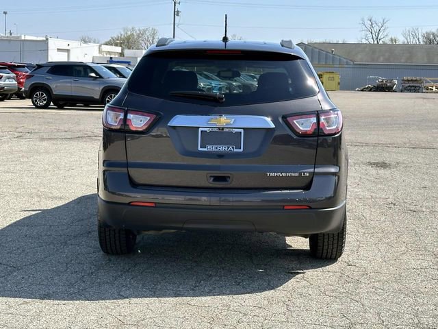 Used 2015 Chevrolet Traverse LS FWD image 4