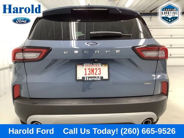 Used 2024 Ford Escape SE image 5
