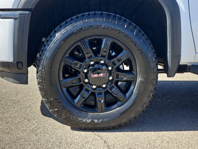 New 2026 GMC Sierra 2500 AT4 w/ Technology Package AWD/4WD image 19
