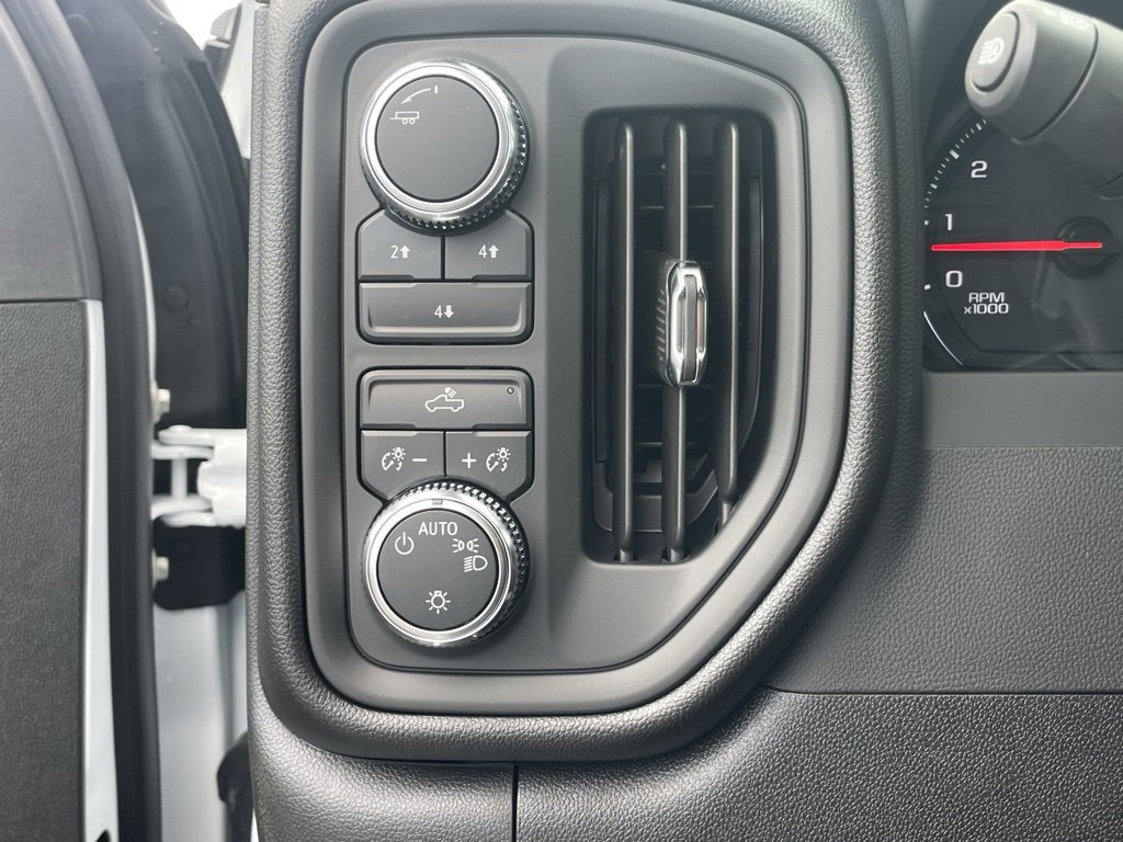 New 2025 GMC Sierra 2500 Pro w/ Convenience Package image 19