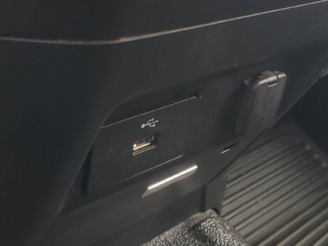 Used 2018 Ford F250 XL w/ FX4 Off-Road Package AWD/4WD image 25