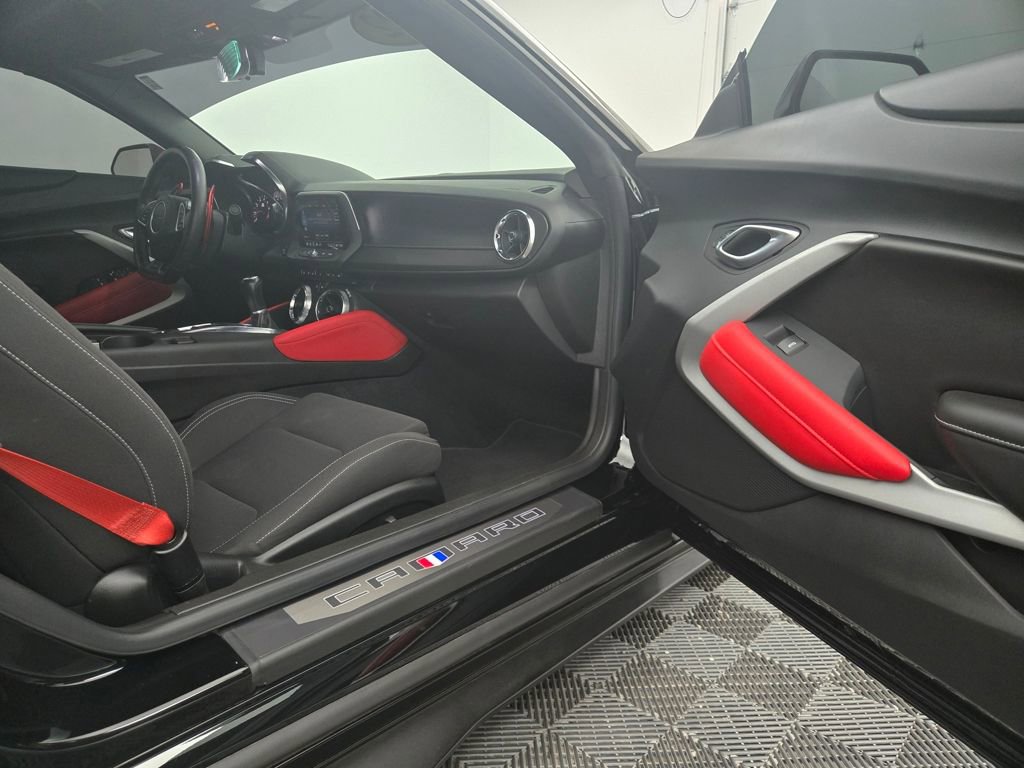 Used 2022 Chevrolet Camaro SS image 23