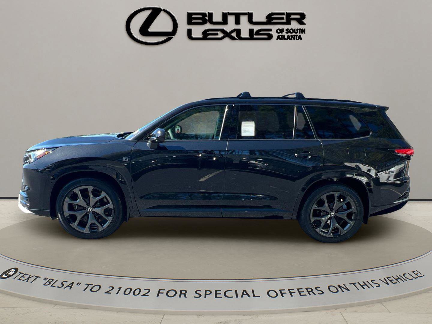 New 2026 Lexus TX 500h AWD image 8