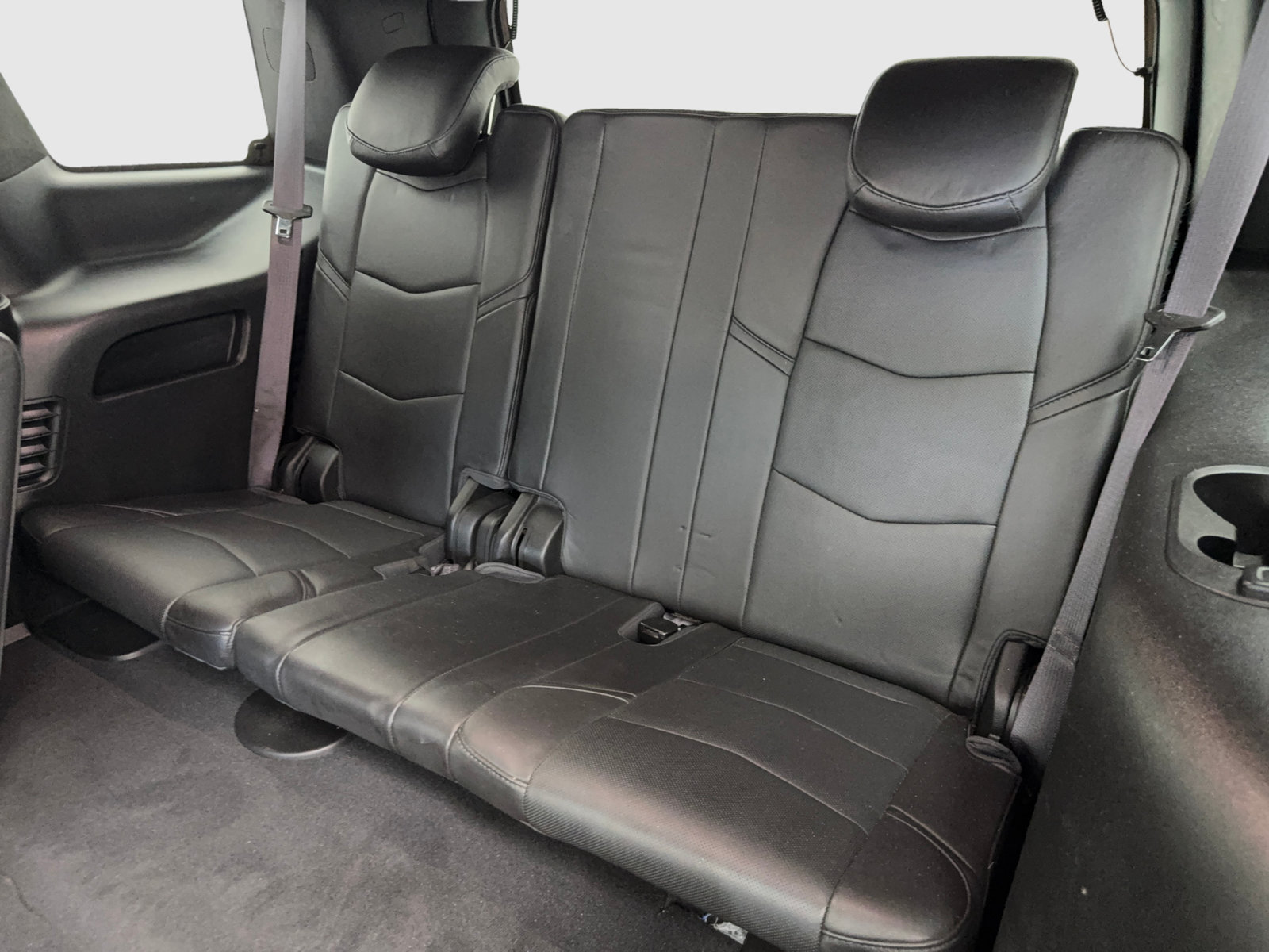 Used 2016 Cadillac Escalade Platinum AWD/4WD image 39
