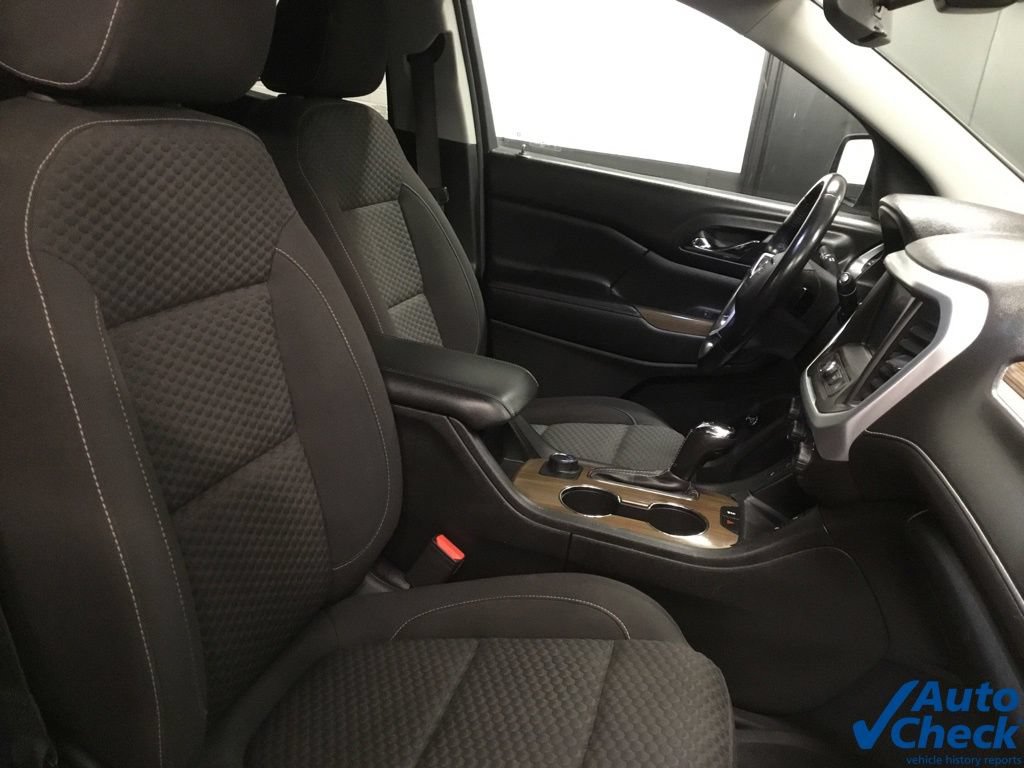 Used 2018 GMC Acadia SLE w/ LPO, Floor Liner Package AWD/4WD image 34