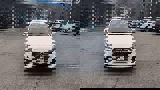 Used 2019 Hyundai Accent SE image 3