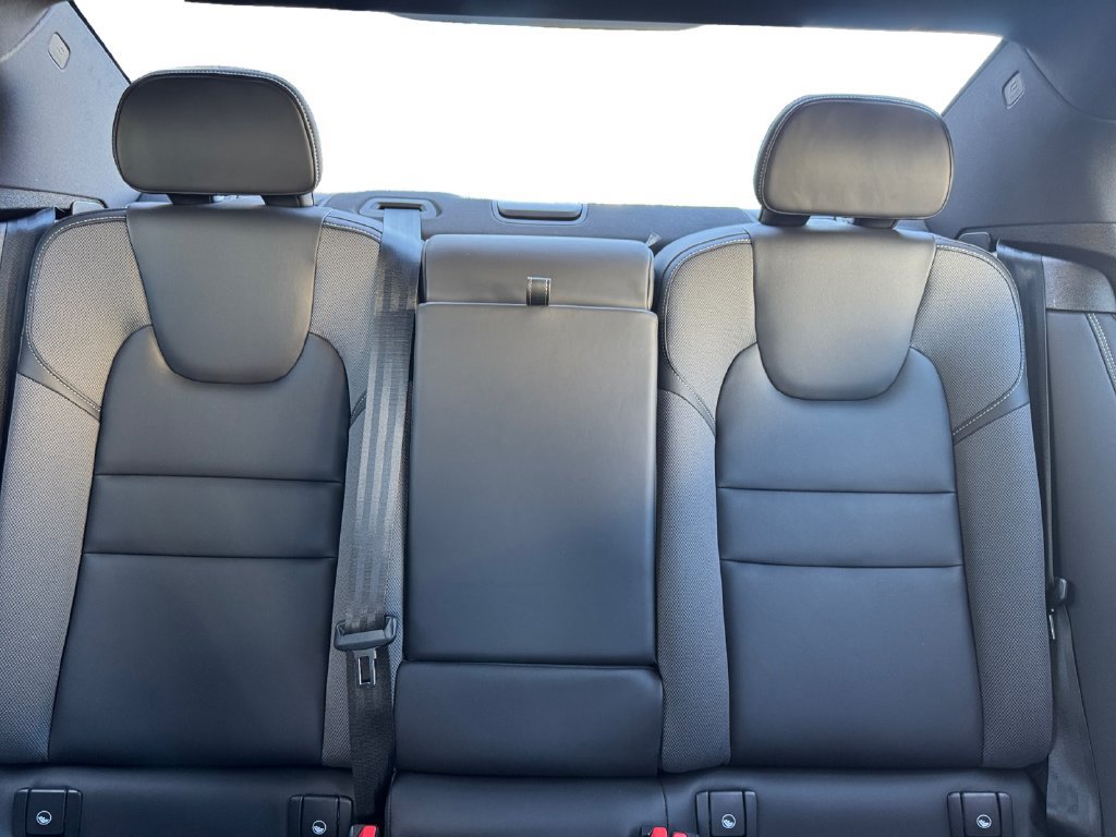 Certified 2024 Volvo S60 B5 Plus w/ Climate Package AWD/4WD image 26
