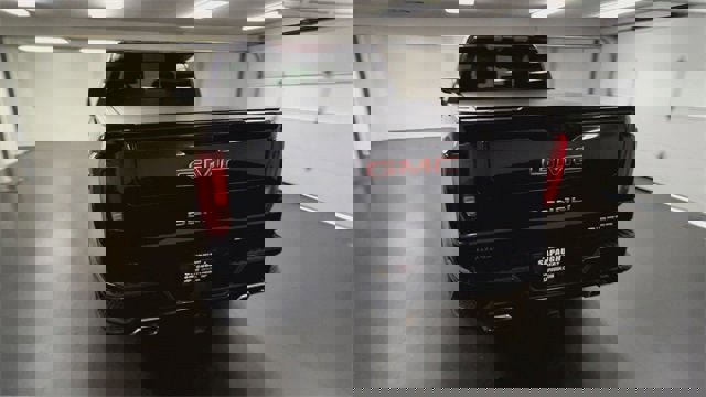 Certified 2022 GMC Sierra 1500 Denali image 7