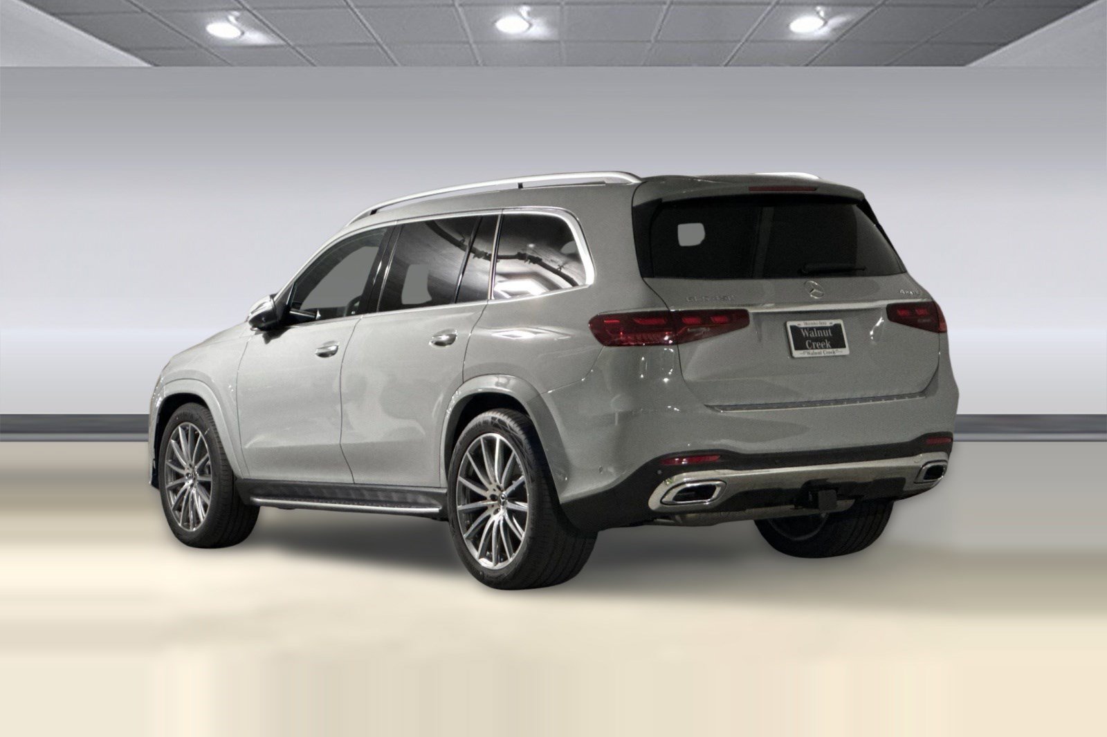 Certified 2025 Mercedes-Benz GLS 450 4MATIC image 3