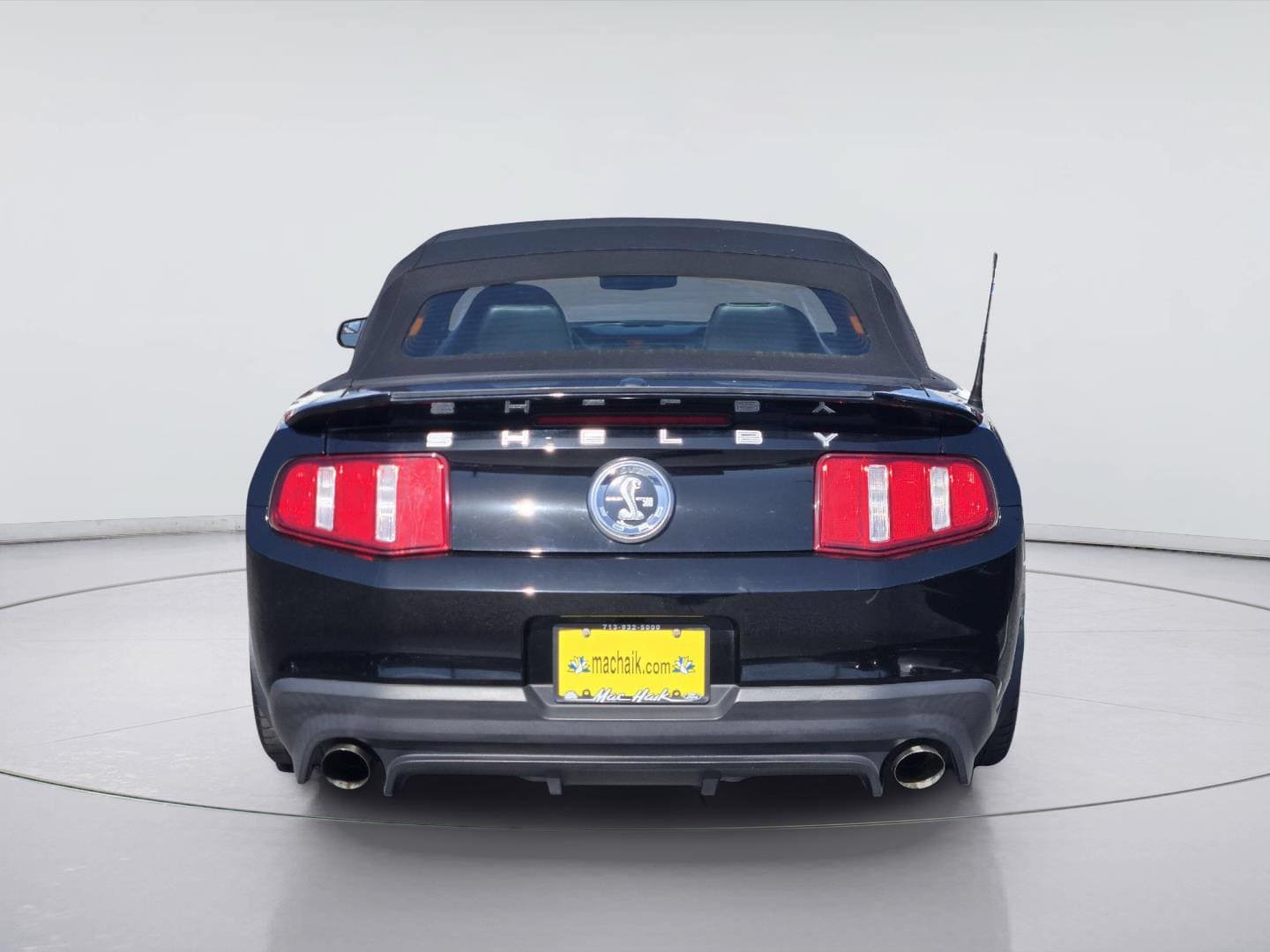 Used 2012 Ford Mustang Shelby GT500 w/ SVT Performance Pkg RWD image 7