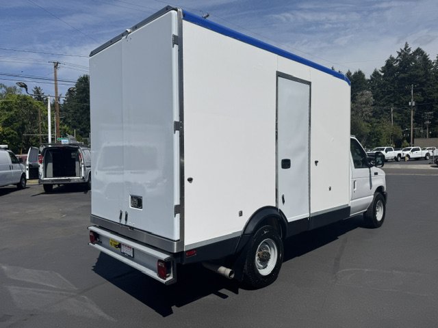 Used 2023 Ford E-350 and Econoline 350 Super Duty w/ Power Windows & Locks Group RWD image 10