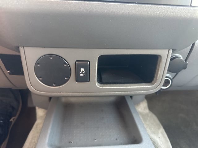Used 2014 Nissan Frontier SV RWD image 18