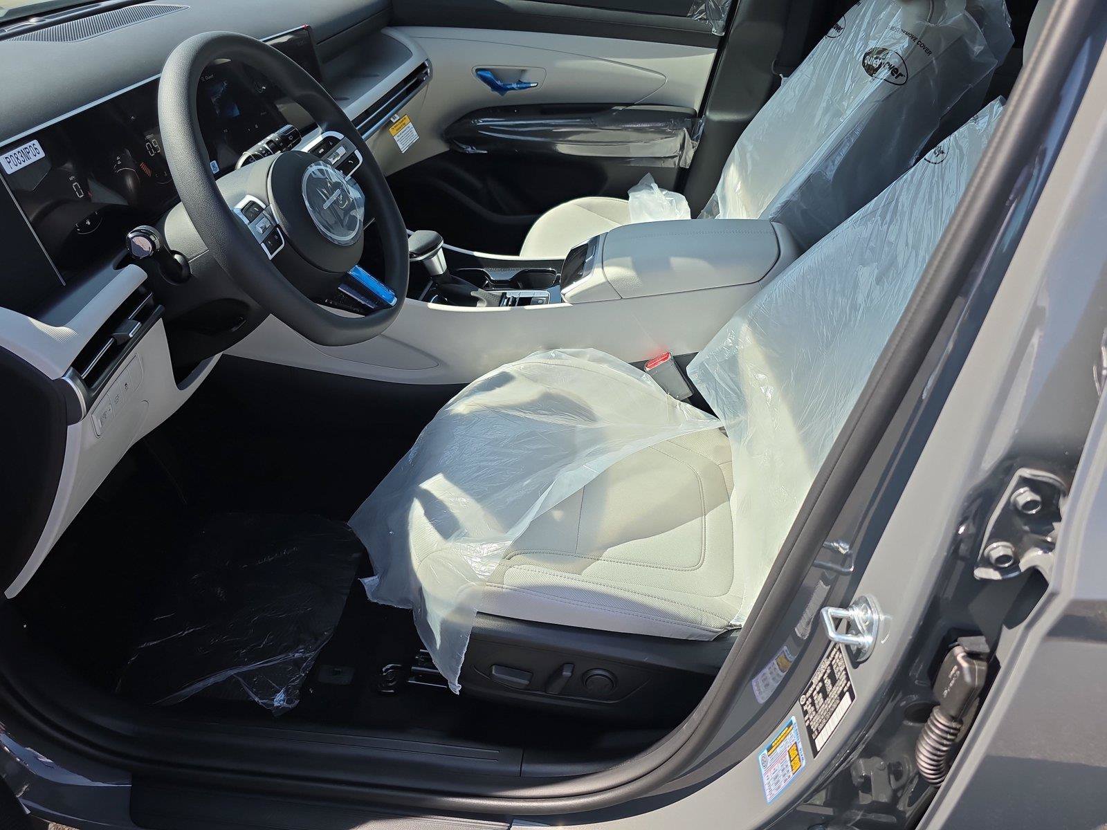 New 2026 Hyundai Tucson SEL Plus AWD/4WD image 3