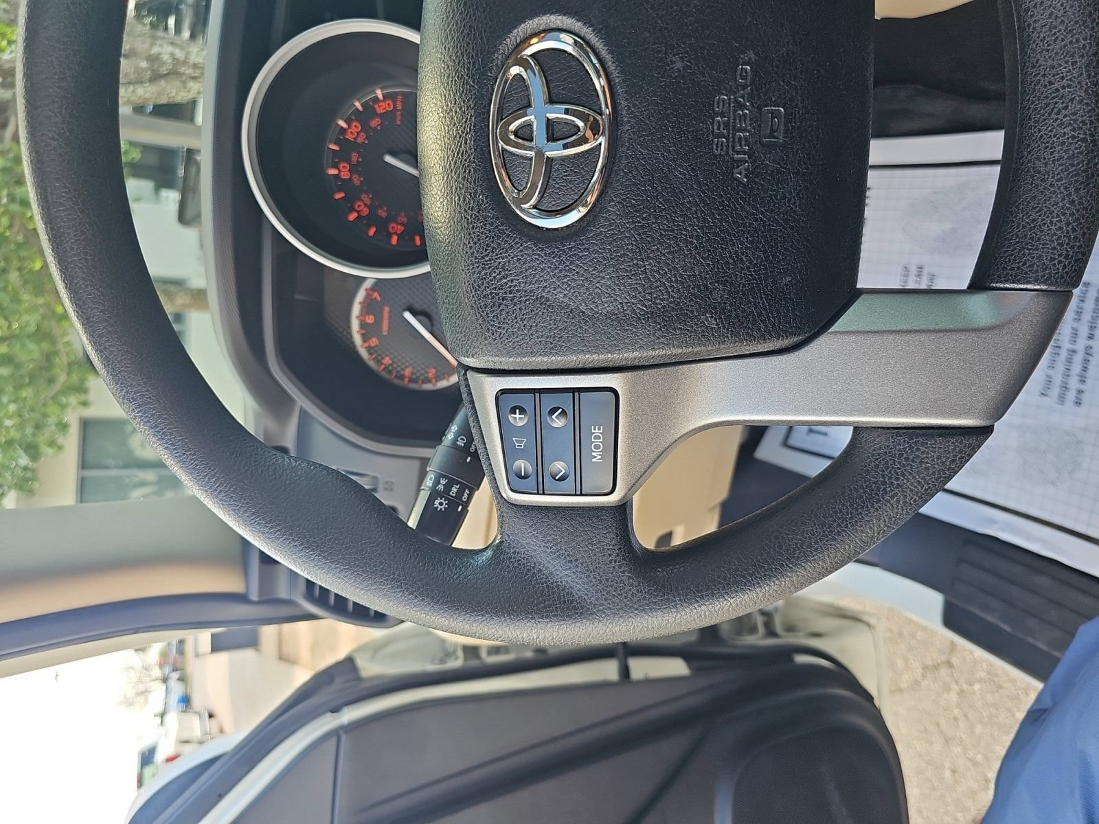 Used 2013 Toyota 4Runner SR5 w/ Convenience Pkg RWD image 15