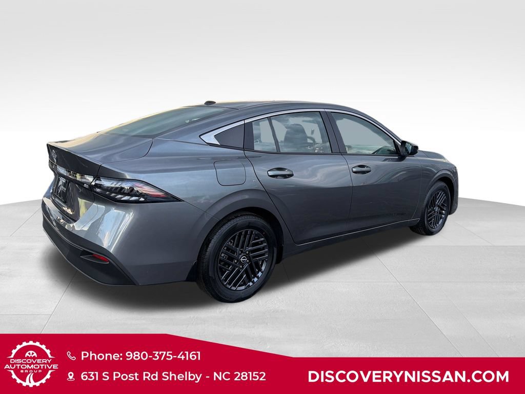 New 2026 Nissan Sentra SV w/ Floor Mat Package FWD image 6