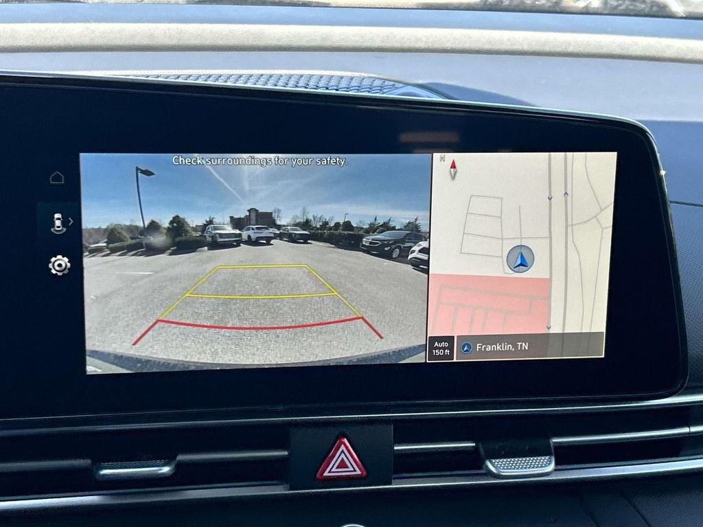 New 2026 Hyundai Elantra Limited image 25